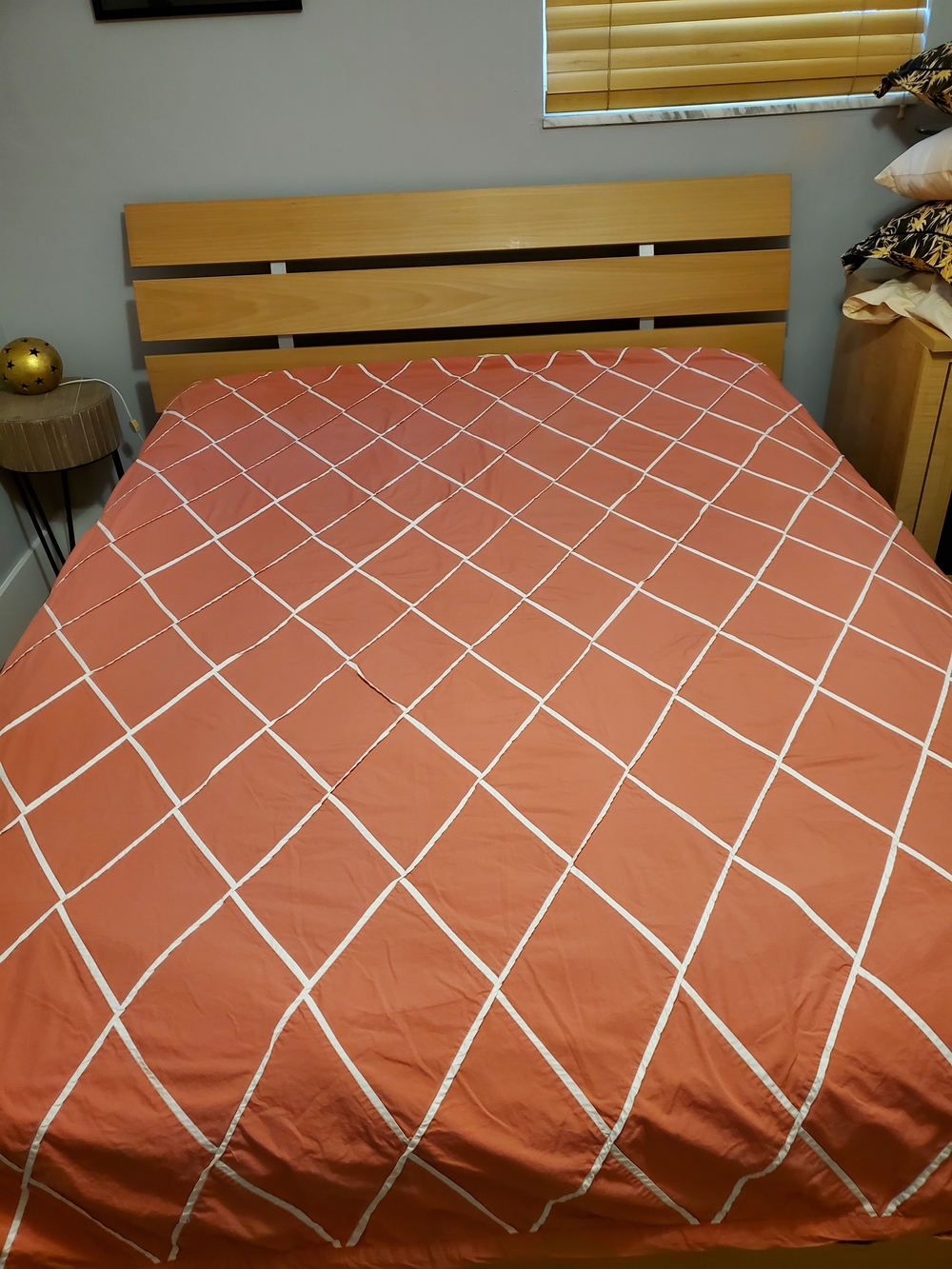 Coral Diamond Grid Queen Duvet Cover